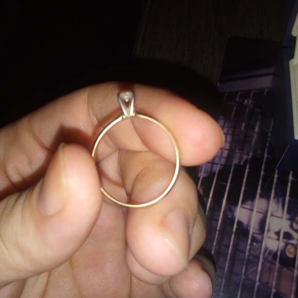 Engaged ring - Picture 5 of 6